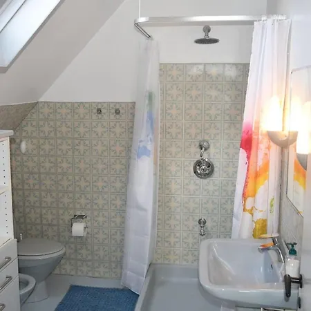 Lovely Town - Sleeps 5 Parking & Garden * Gram