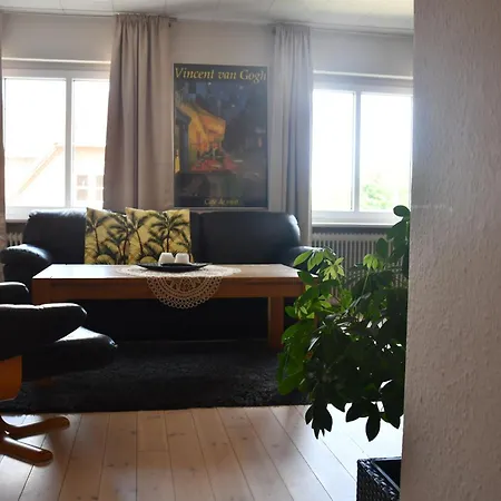 Lovely Town - Sleeps 5 Parking & Garden Gram